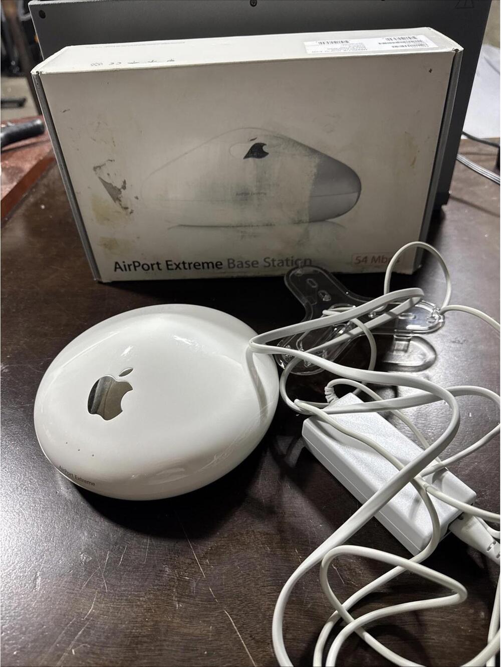 Apple M8799LL/A AirPort Extreme Base Station A1034